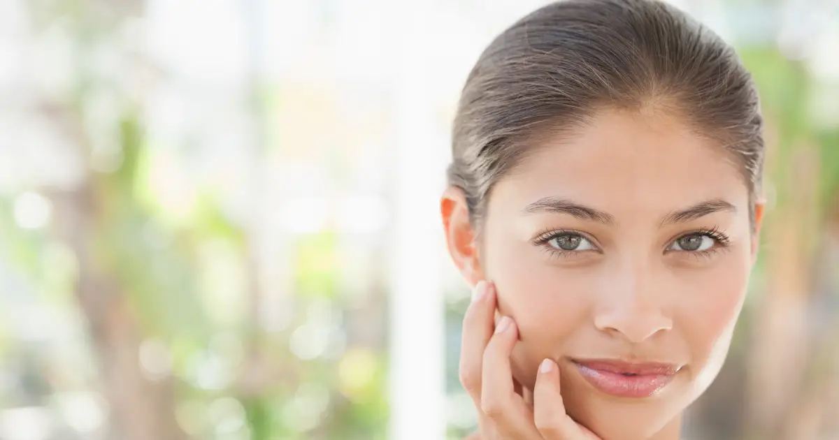 Woman with glowing skin after V-IPL Phototherapy treatment in Rutherford, NJ