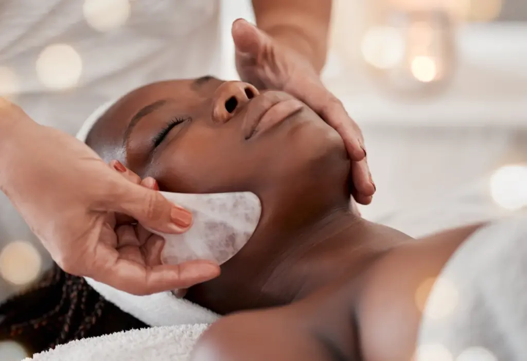 Gua Sha Sculpt Facial
